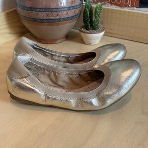 LANDS END Comfort Slip On Metallic Gold Leather Ballet Flats Cushioned Size 10